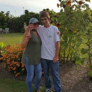 Meet your Posher, April